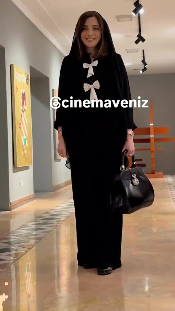 چهره جذاب بهنوش طباطبایی در ۴۳ سالگی همه را میخکوب کرد و عکس